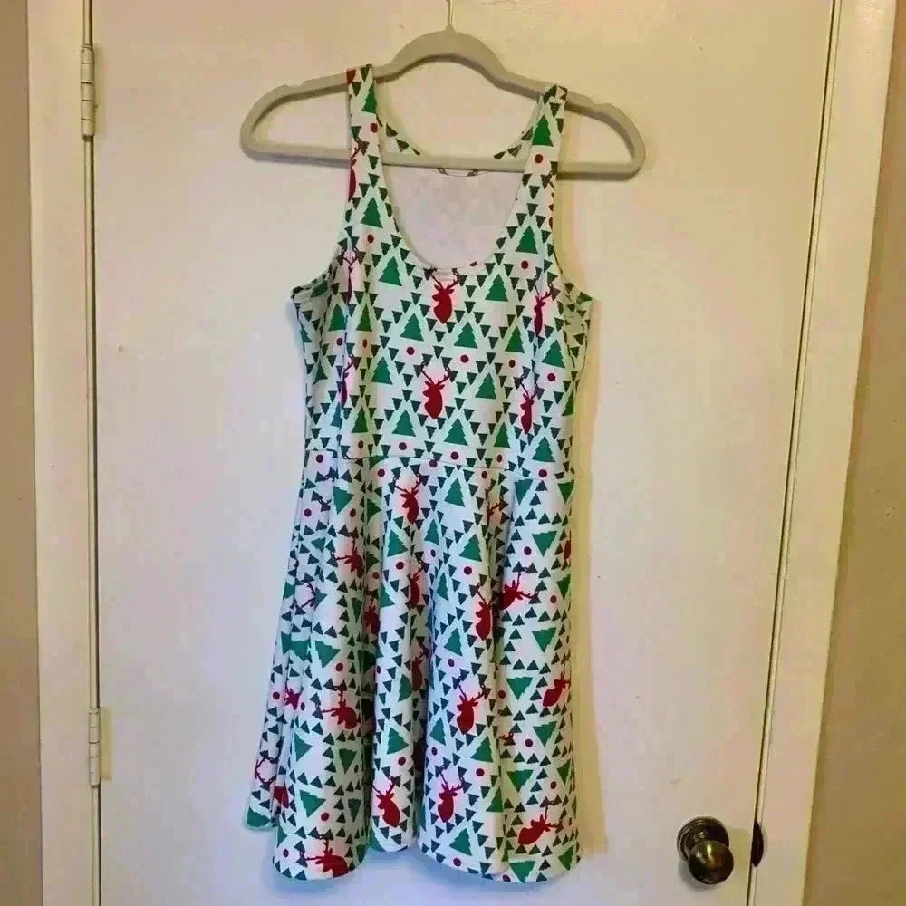 Red/White/Green Christmas Themed Sleeveless Dress Size Large